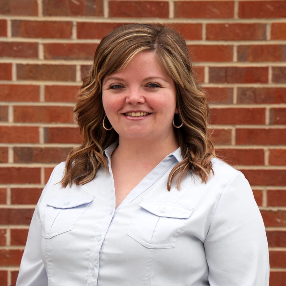Ashlee Greer, Receptionist